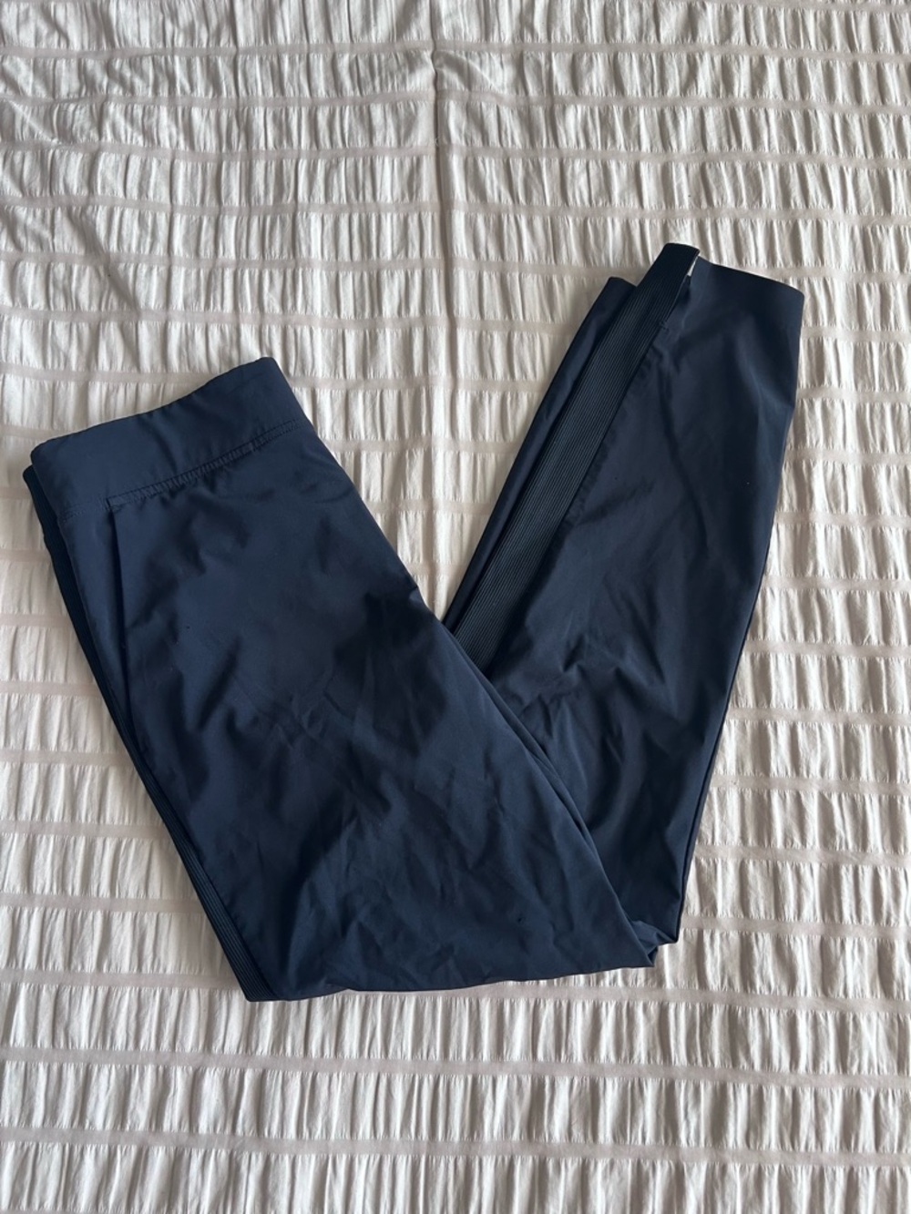 Athleta Black Brooklyn Ankle Pants with Pockets (2)